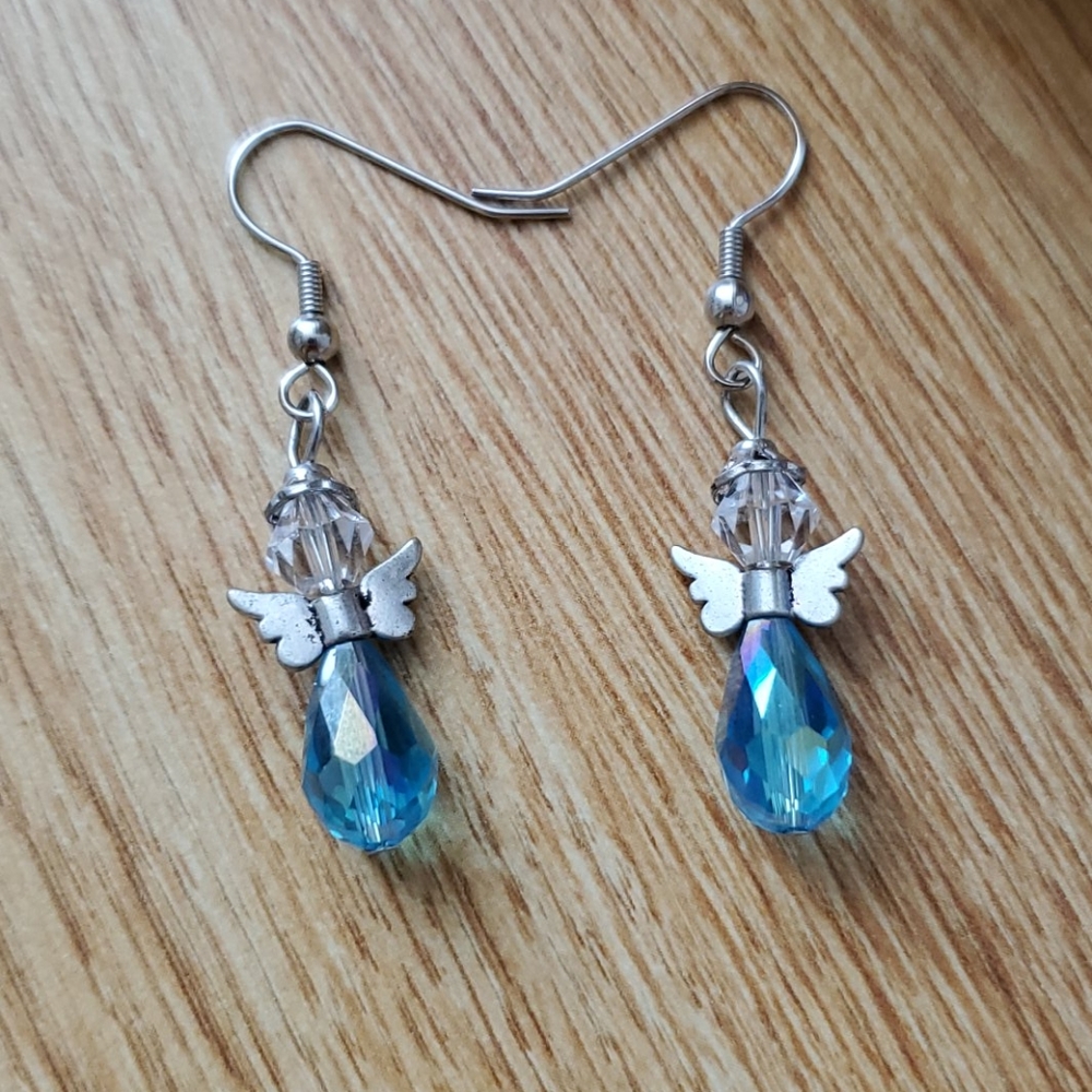 Angel earrings - Picture 3 of 3